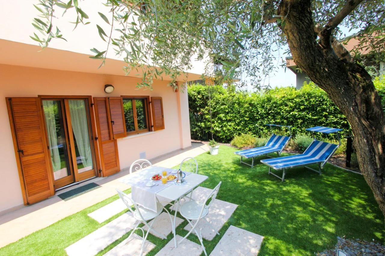Maison Olive Desenzano del Garda Luaran gambar