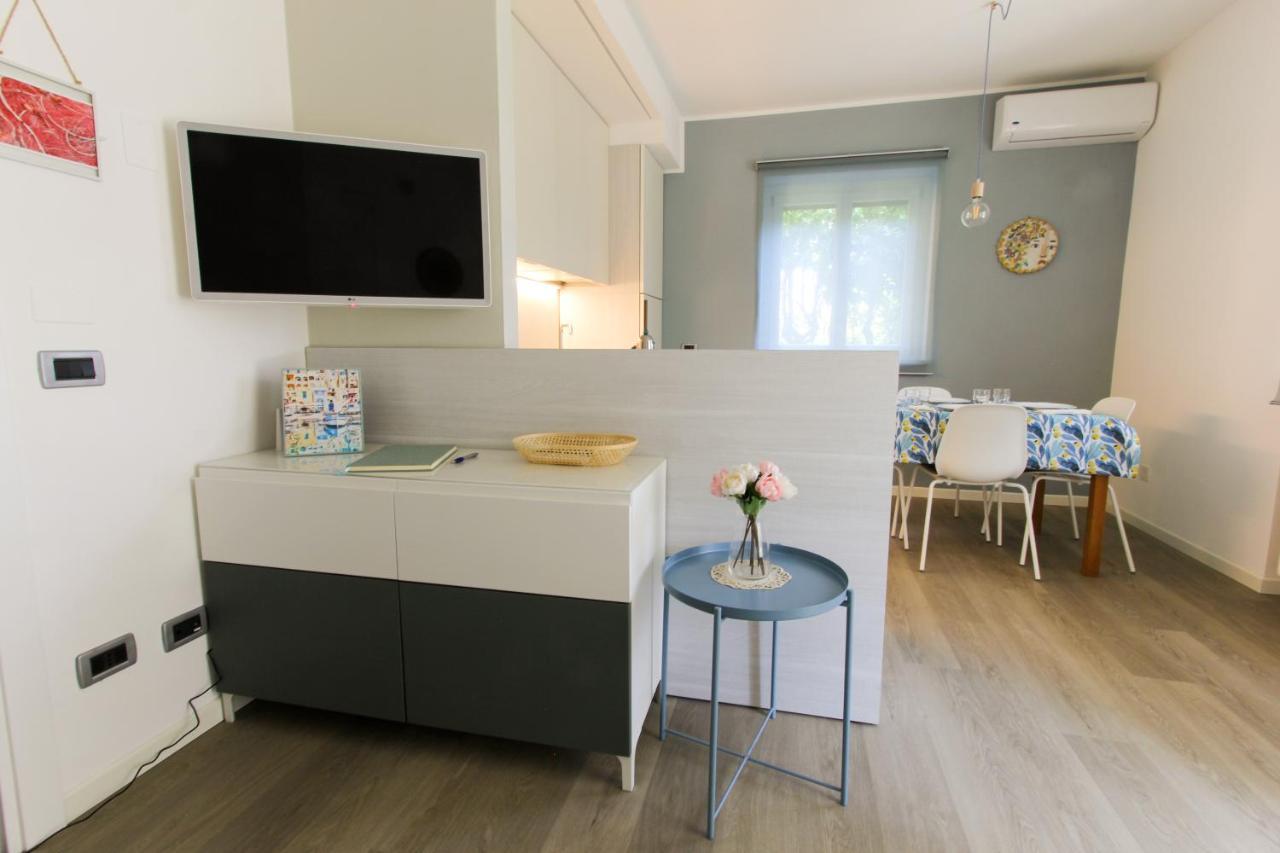 Maison Olive Desenzano del Garda Luaran gambar